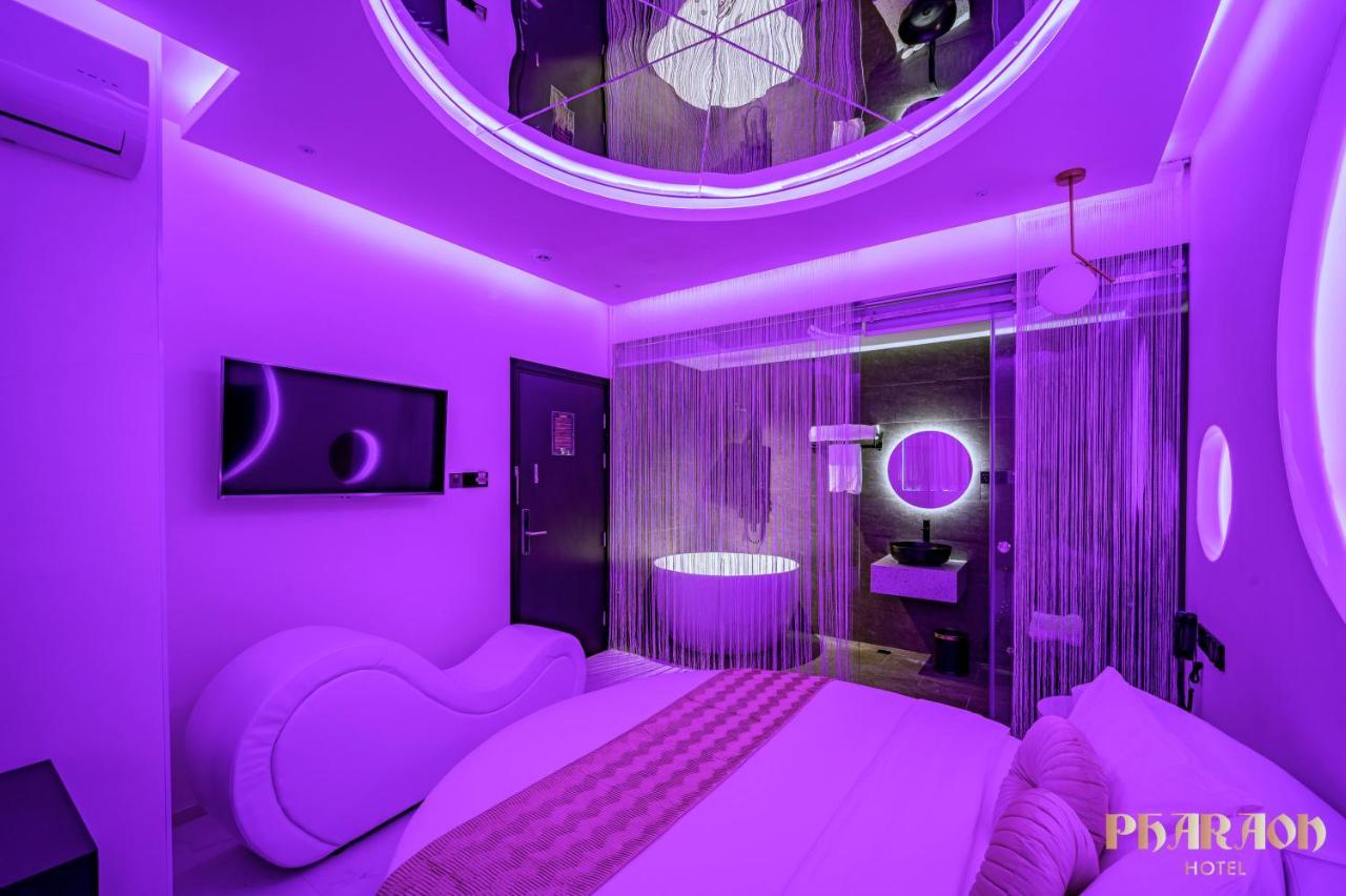 Pharaon Hotel 3 Ho Chi Minh-staden Exteriör bild